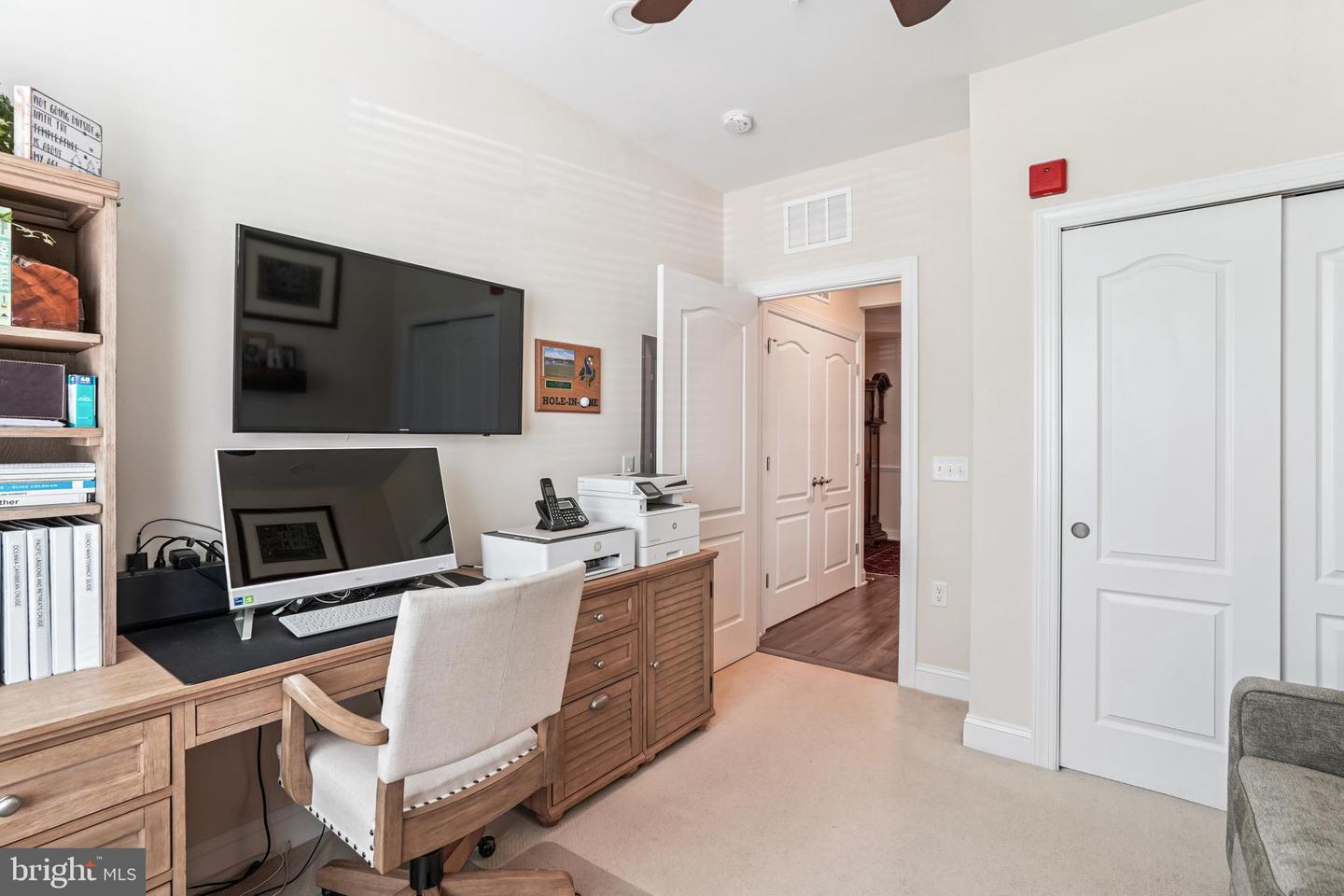 15140 HEATHER MILL LN #201, HAYMARKET, Virginia 20169, 2 Bedrooms Bedrooms, 8 Rooms Rooms,2 BathroomsBathrooms,Residential,For sale,15140 HEATHER MILL LN #201,VAPW2101172 MLS # VAPW2101172