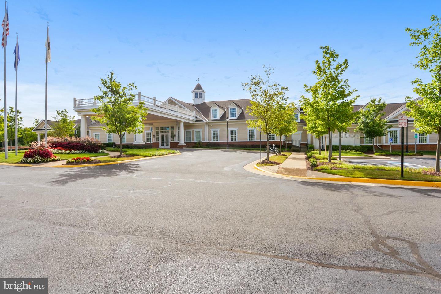 15140 HEATHER MILL LN #201, HAYMARKET, Virginia 20169, 2 Bedrooms Bedrooms, 8 Rooms Rooms,2 BathroomsBathrooms,Residential,For sale,15140 HEATHER MILL LN #201,VAPW2101172 MLS # VAPW2101172