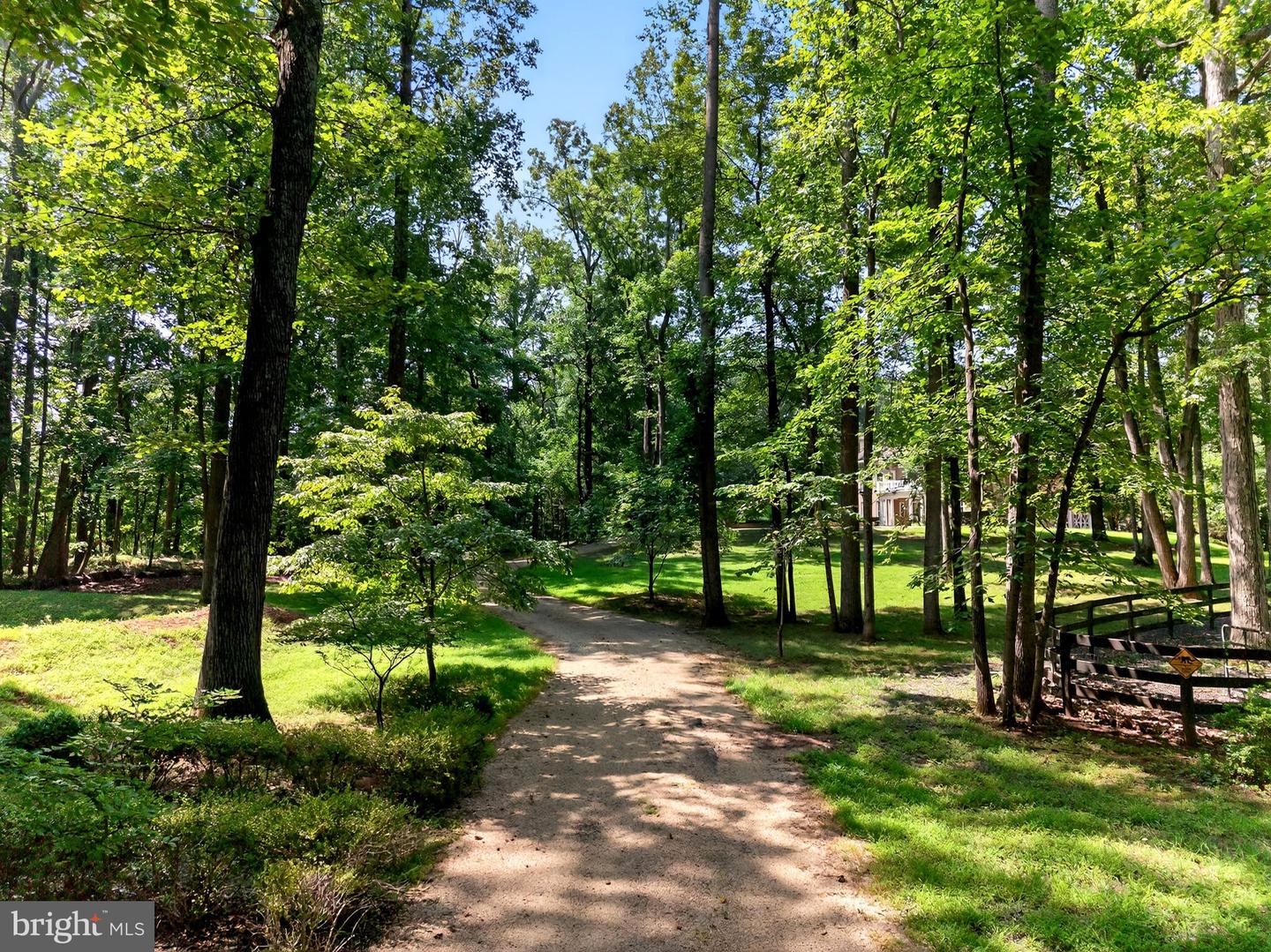 9565 BRIAR LN, DELAPLANE, Virginia 20144, 4 Bedrooms Bedrooms, ,5 BathroomsBathrooms,Residential,For sale,9565 BRIAR LN,VAFQ2017890 MLS # VAFQ2017890
