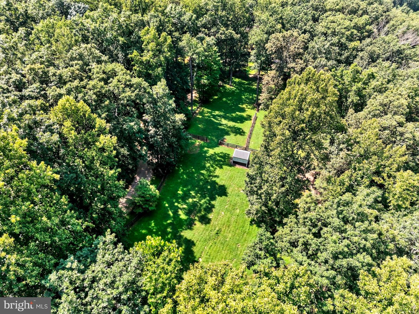 9565 BRIAR LN, DELAPLANE, Virginia 20144, 4 Bedrooms Bedrooms, ,5 BathroomsBathrooms,Residential,For sale,9565 BRIAR LN,VAFQ2017890 MLS # VAFQ2017890