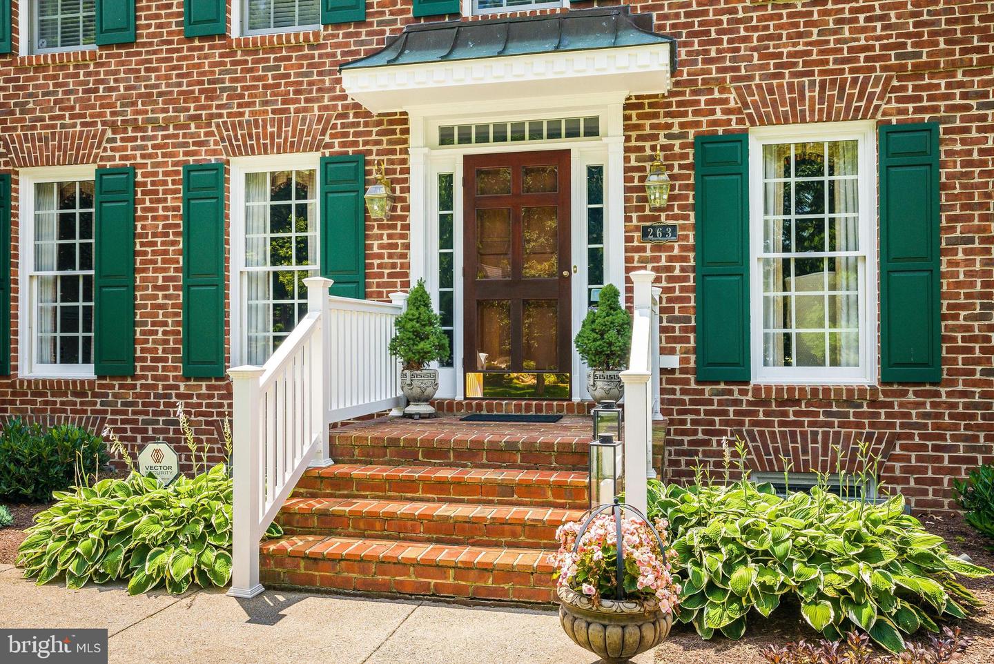263 DIVOT DR, HARRISONBURG, Virginia 22802, 5 Bedrooms Bedrooms, ,2 BathroomsBathrooms,Residential,For sale,263 DIVOT DR,VAHC2000462 MLS # VAHC2000462