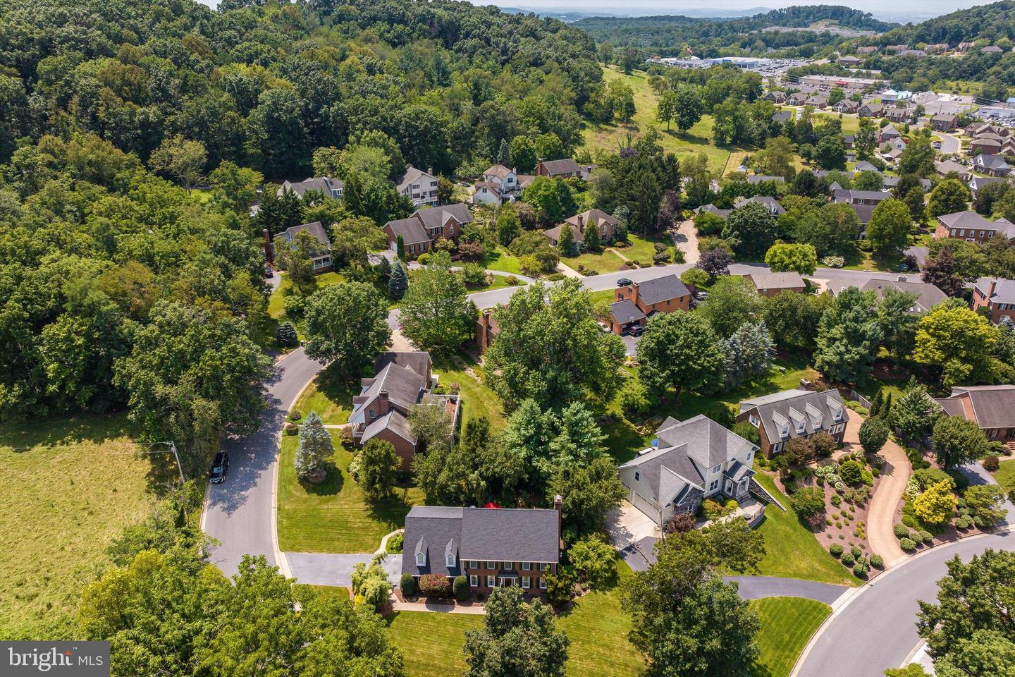 263 DIVOT DR, HARRISONBURG, Virginia 22802, 5 Bedrooms Bedrooms, ,2 BathroomsBathrooms,Residential,For sale,263 DIVOT DR,VAHC2000462 MLS # VAHC2000462