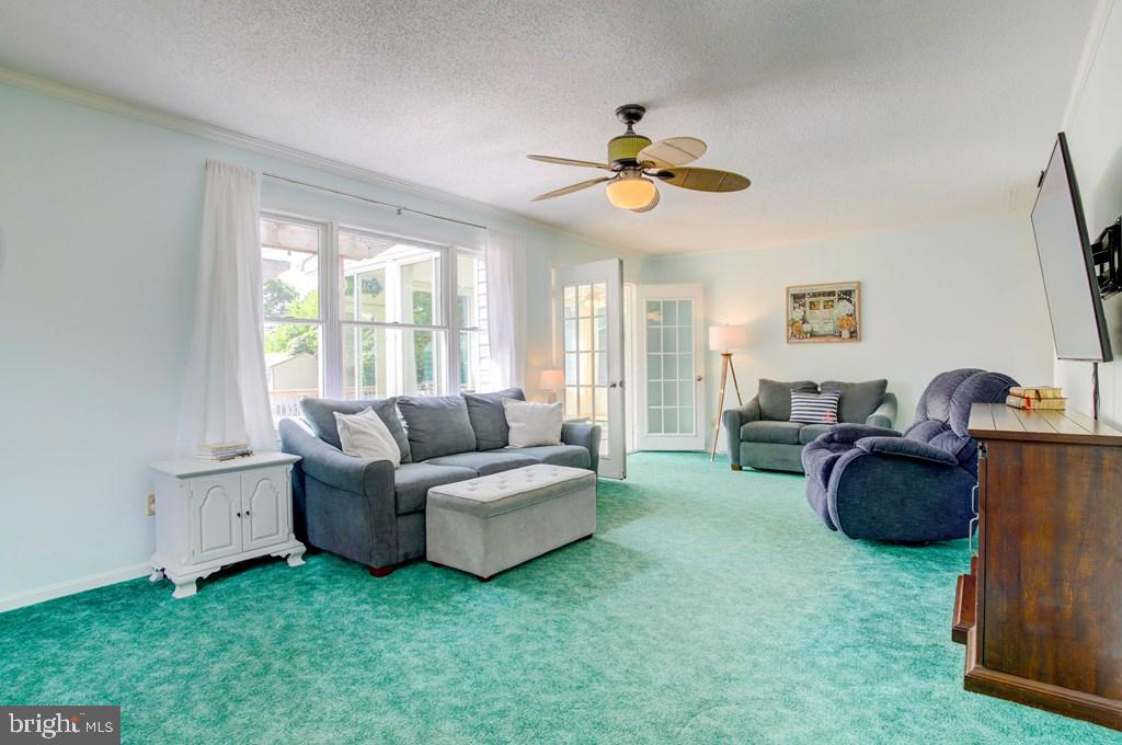 3340 WILLOW ST, CHINCOTEAGUE ISLAND, Virginia 23336, 3 Bedrooms Bedrooms, ,2 BathroomsBathrooms,Residential,For sale,3340 WILLOW ST,VAAC2002162 MLS # VAAC2002162