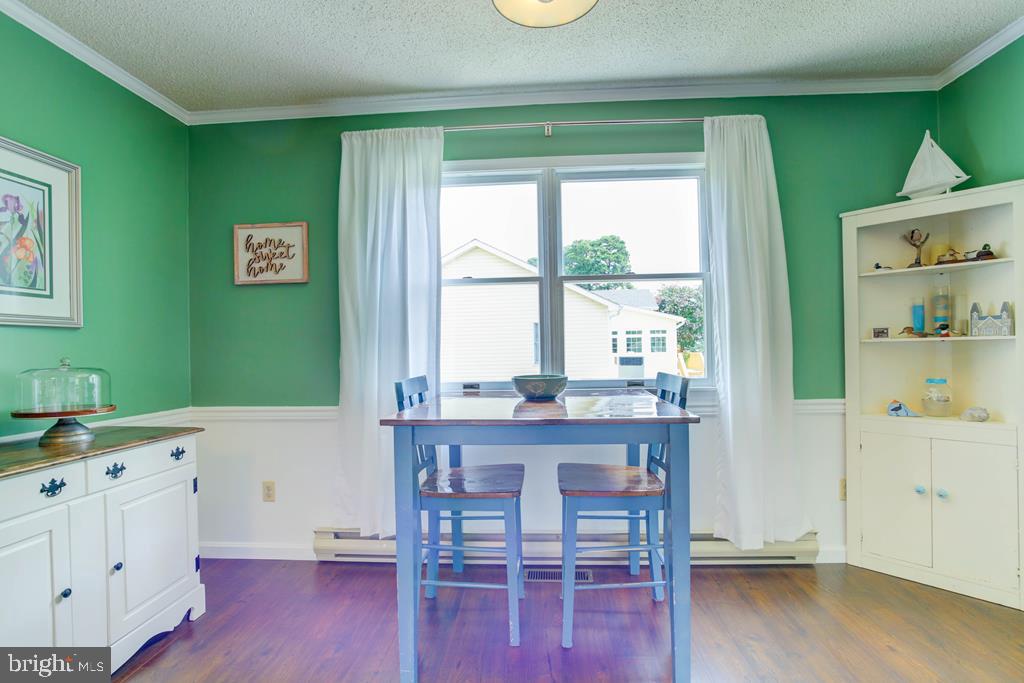 3340 WILLOW ST, CHINCOTEAGUE ISLAND, Virginia 23336, 3 Bedrooms Bedrooms, ,2 BathroomsBathrooms,Residential,For sale,3340 WILLOW ST,VAAC2002162 MLS # VAAC2002162