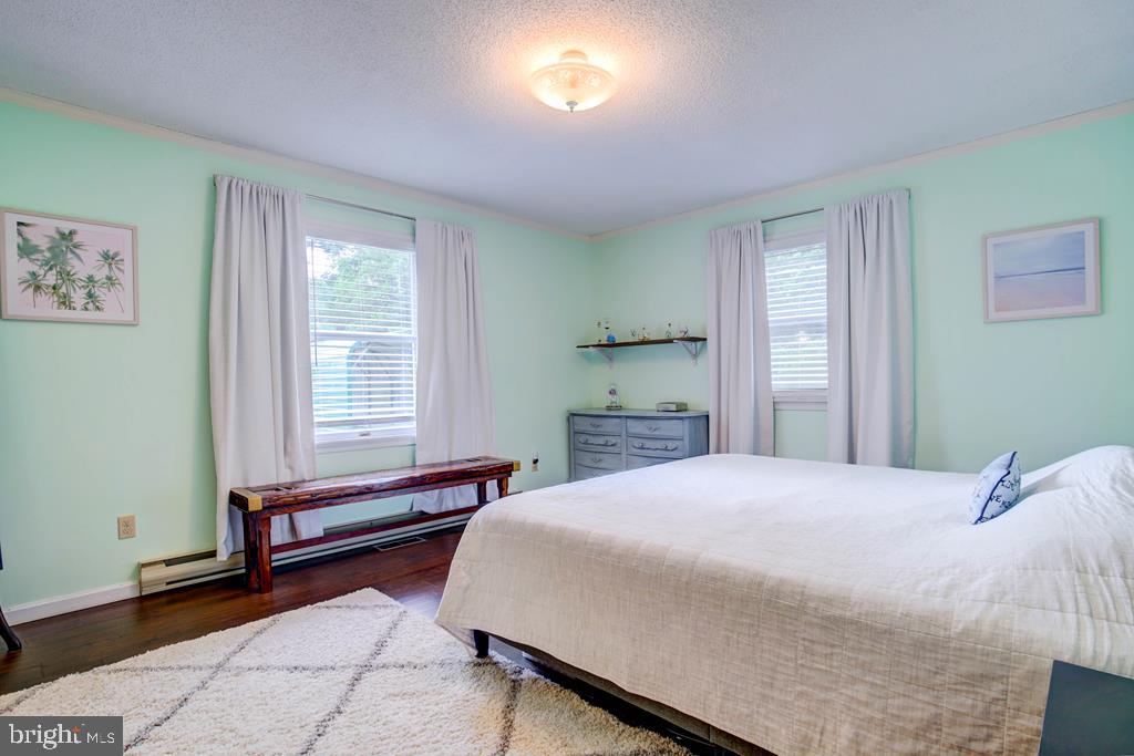 3340 WILLOW ST, CHINCOTEAGUE ISLAND, Virginia 23336, 3 Bedrooms Bedrooms, ,2 BathroomsBathrooms,Residential,For sale,3340 WILLOW ST,VAAC2002162 MLS # VAAC2002162