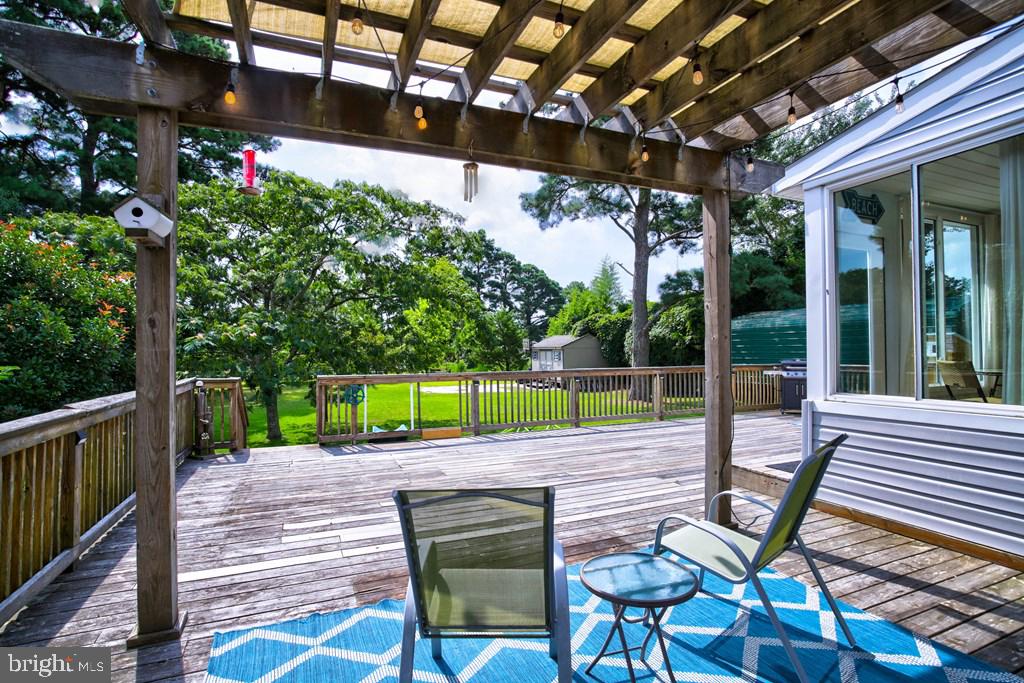 3340 WILLOW ST, CHINCOTEAGUE ISLAND, Virginia 23336, 3 Bedrooms Bedrooms, ,2 BathroomsBathrooms,Residential,For sale,3340 WILLOW ST,VAAC2002162 MLS # VAAC2002162