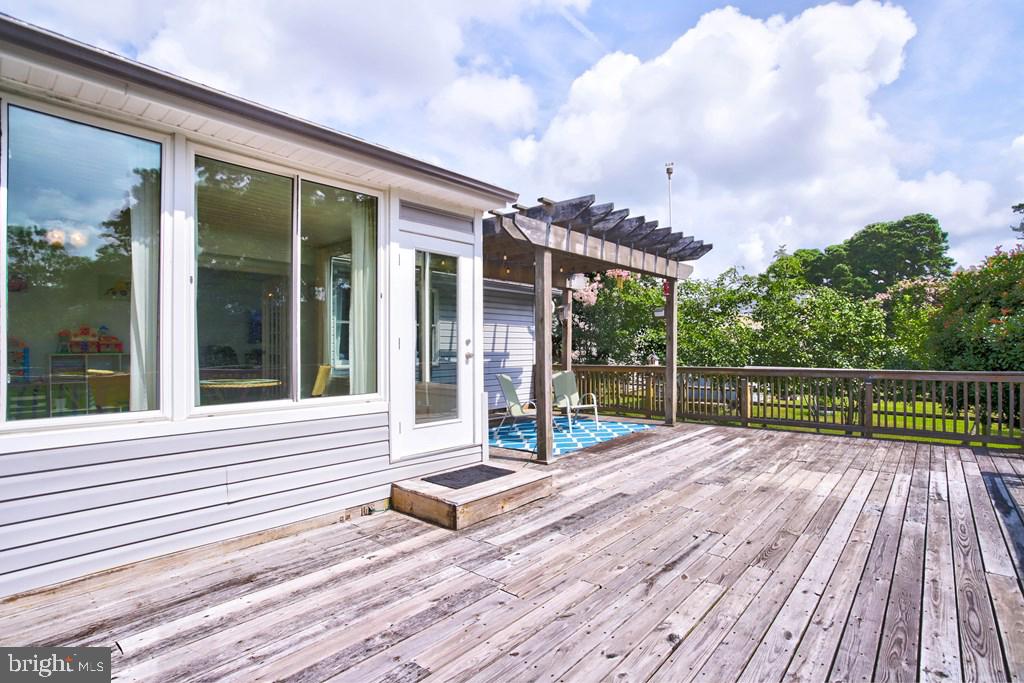 3340 WILLOW ST, CHINCOTEAGUE ISLAND, Virginia 23336, 3 Bedrooms Bedrooms, ,2 BathroomsBathrooms,Residential,For sale,3340 WILLOW ST,VAAC2002162 MLS # VAAC2002162