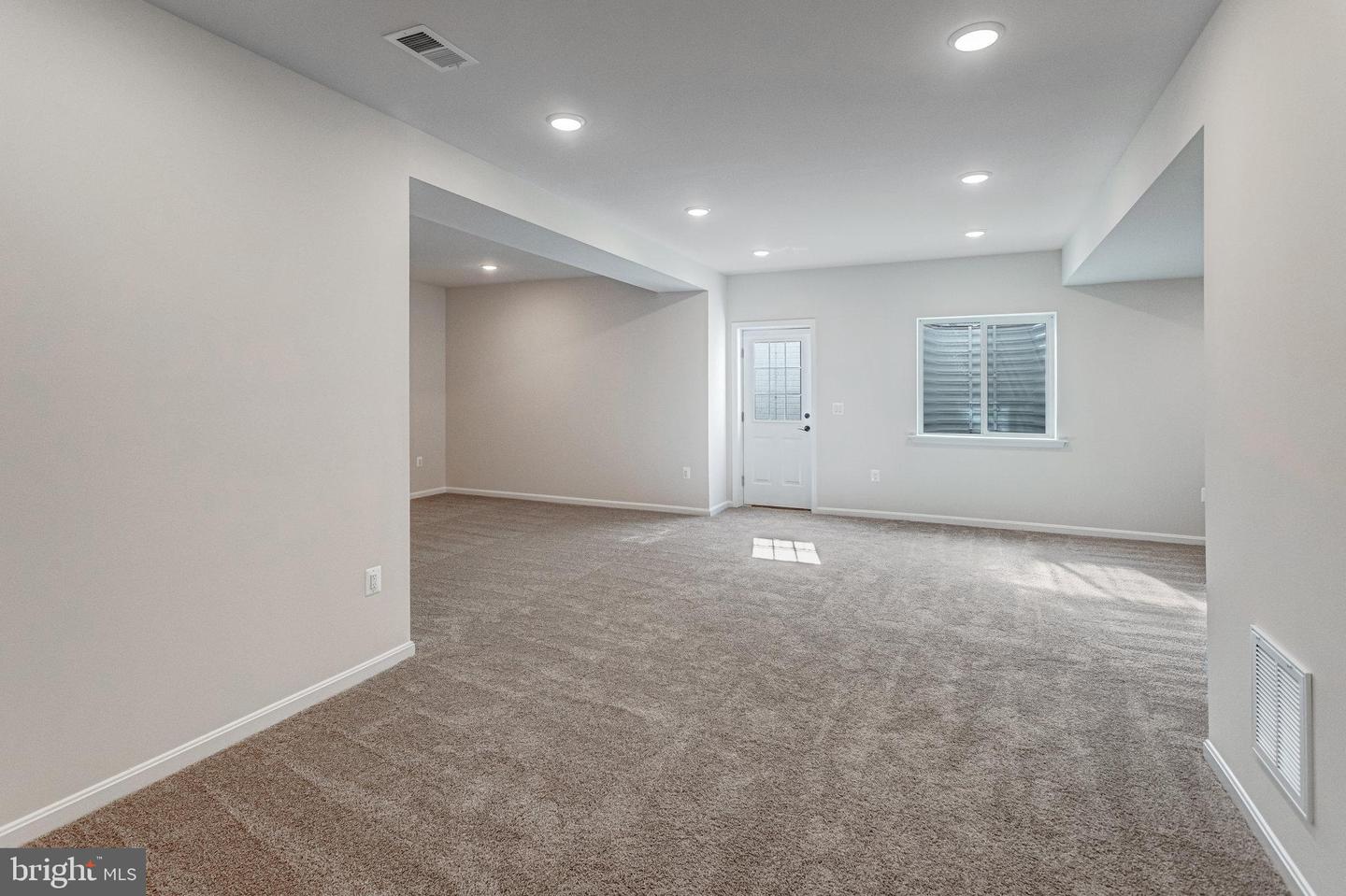 1820 MULLIGAN WAY, CULPEPER, Virginia 22701, 4 Bedrooms Bedrooms, ,2 BathroomsBathrooms,Residential,For sale,1820 MULLIGAN WAY,VACU2011292 MLS # VACU2011292