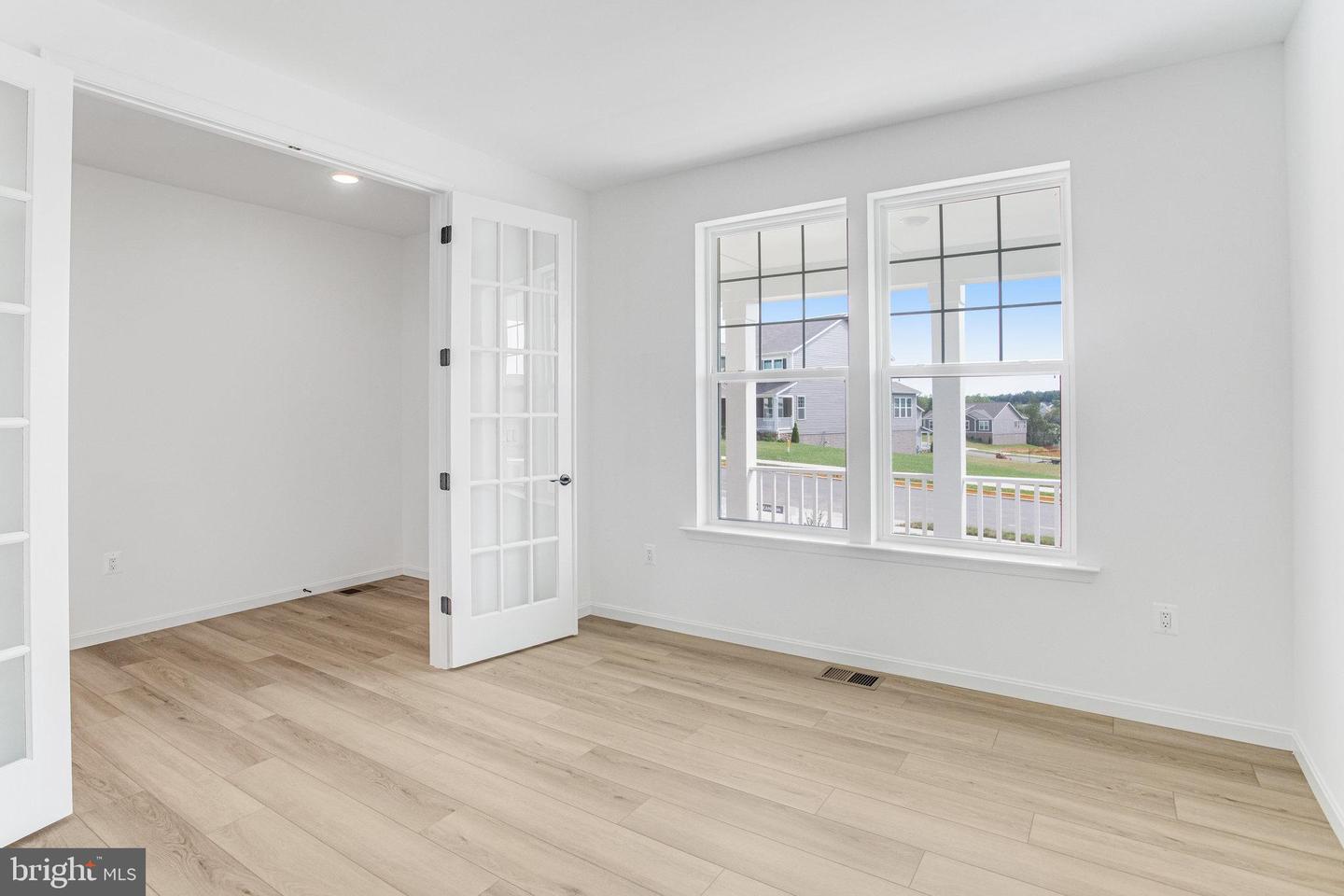 213 CAMWOOD CT, FREDERICKSBURG, Virginia 22405, 6 Bedrooms Bedrooms, ,3 BathroomsBathrooms,Residential,For sale,213 CAMWOOD CT,VAST2041792 MLS # VAST2041792