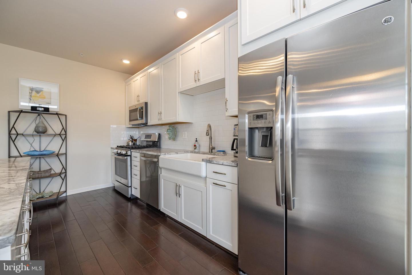 23305 MILLTOWN KNOLL SQ #105, ASHBURN, Virginia 20148, 2 Bedrooms Bedrooms, ,2 BathroomsBathrooms,Residential,For sale,23305 MILLTOWN KNOLL SQ #105,VALO2104498 MLS # VALO2104498
