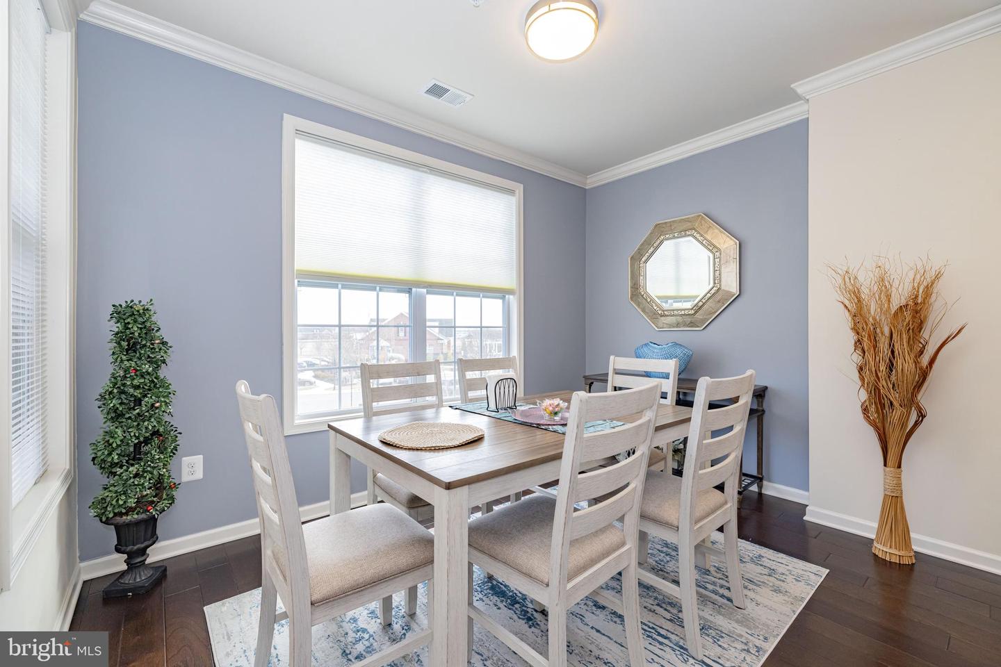 23305 MILLTOWN KNOLL SQ #105, ASHBURN, Virginia 20148, 2 Bedrooms Bedrooms, ,2 BathroomsBathrooms,Residential,For sale,23305 MILLTOWN KNOLL SQ #105,VALO2104498 MLS # VALO2104498