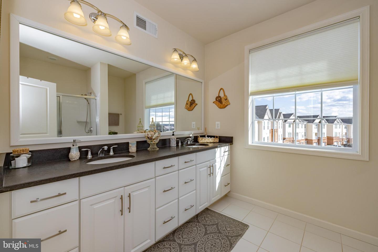 23305 MILLTOWN KNOLL SQ #105, ASHBURN, Virginia 20148, 2 Bedrooms Bedrooms, ,2 BathroomsBathrooms,Residential,For sale,23305 MILLTOWN KNOLL SQ #105,VALO2104498 MLS # VALO2104498