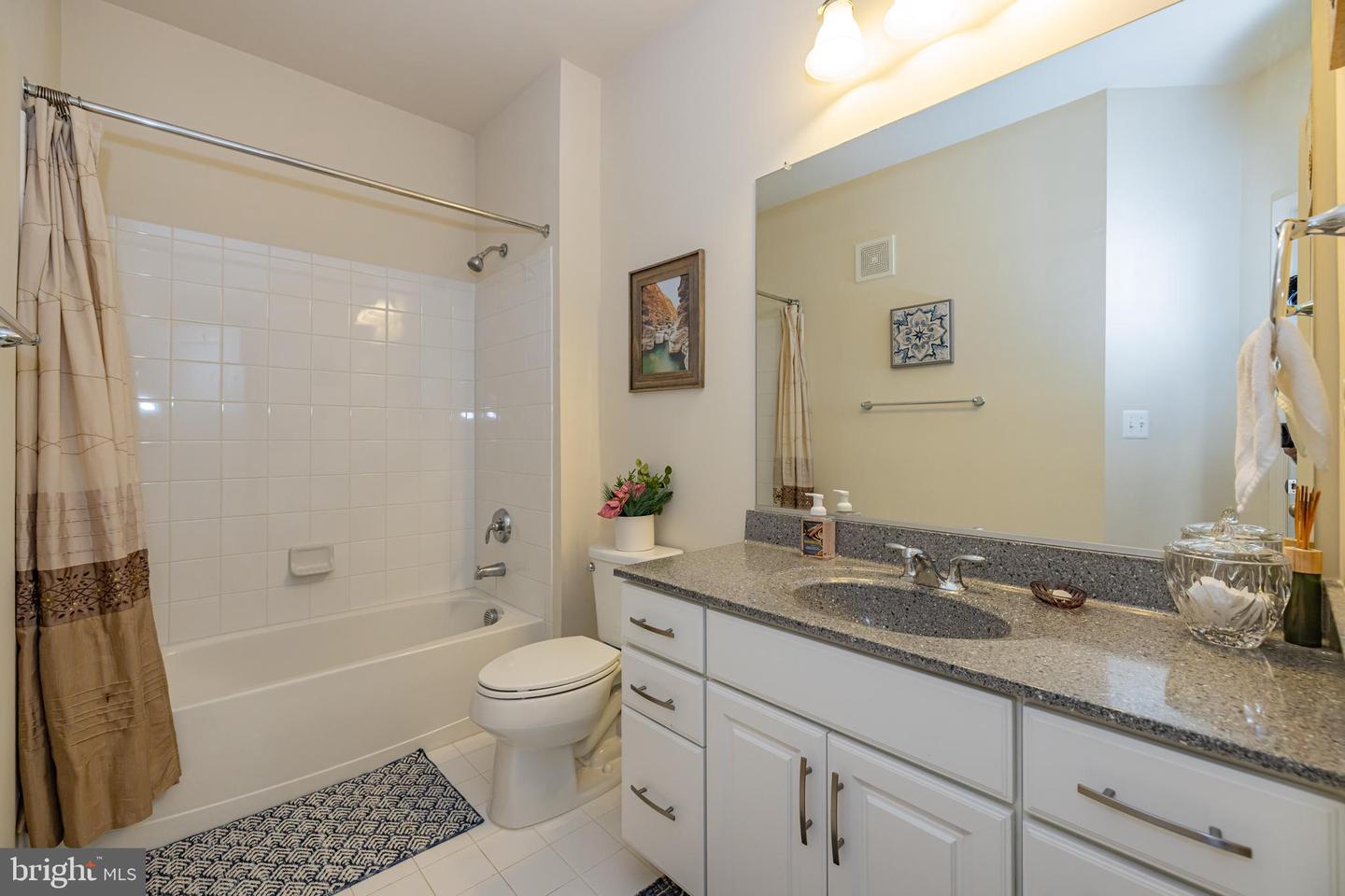 23305 MILLTOWN KNOLL SQ #105, ASHBURN, Virginia 20148, 2 Bedrooms Bedrooms, ,2 BathroomsBathrooms,Residential,For sale,23305 MILLTOWN KNOLL SQ #105,VALO2104498 MLS # VALO2104498