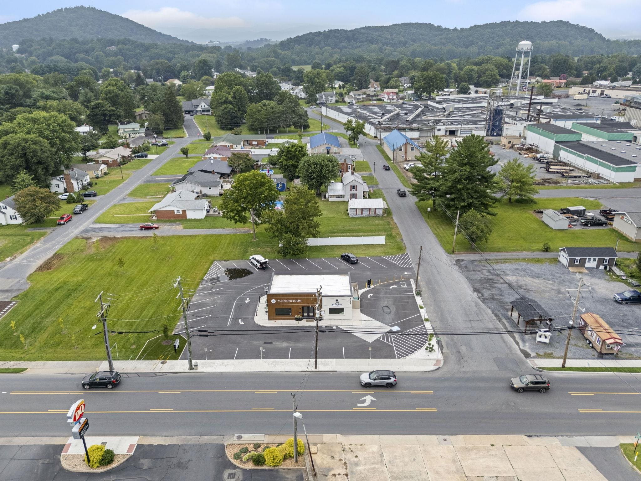 429 MAIN ST, BRIDGEWATER, Virginia 22812, ,Commercial,429 MAIN ST,667798 MLS # 667798