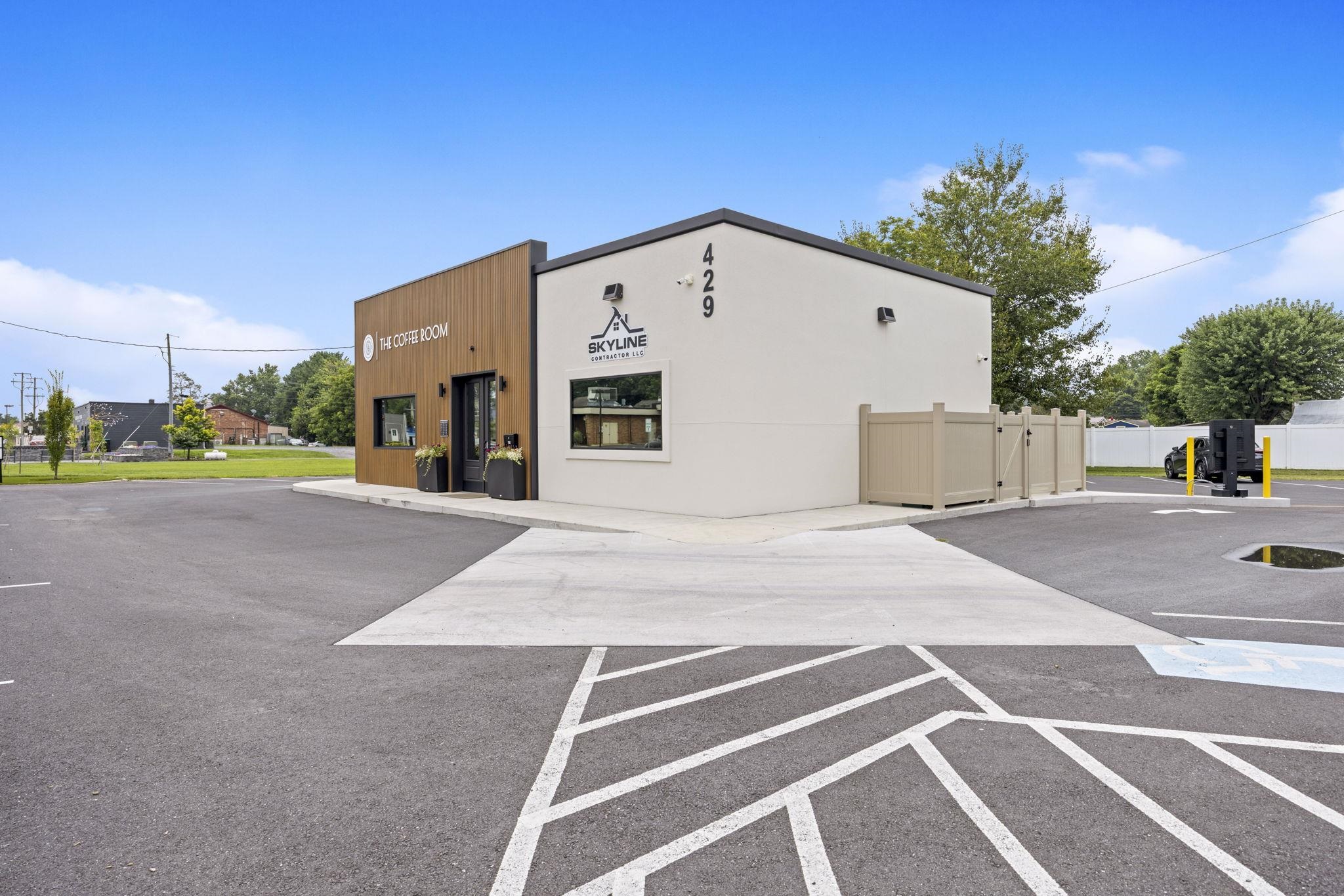 429 MAIN ST, BRIDGEWATER, Virginia 22812, ,Commercial,429 MAIN ST,667798 MLS # 667798