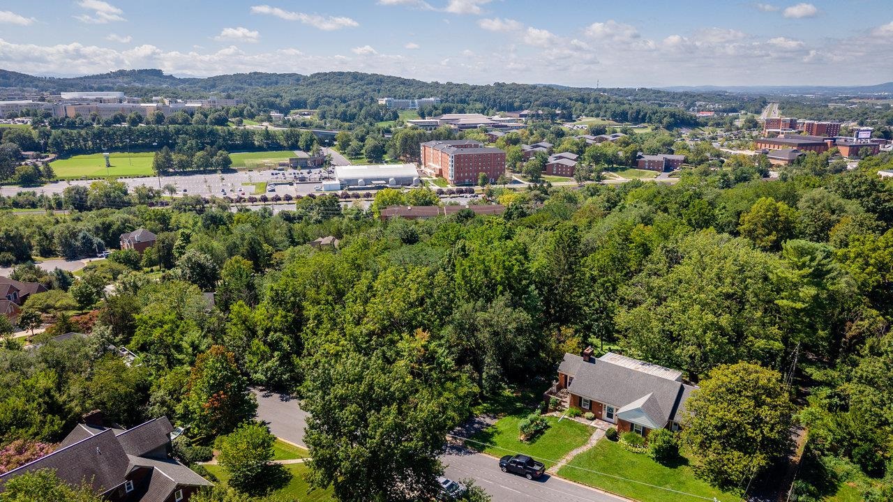 321 WEST VIEW ST, HARRISONBURG, Virginia 22801, ,Land,321 WEST VIEW ST,667806 MLS # 667806