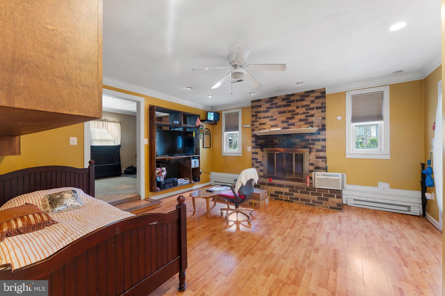 170 LAMBERT DR, MANASSAS PARK, Virginia 20111, 4 Bedrooms Bedrooms, ,1 BathroomBathrooms,Residential,For sale,170 LAMBERT DR,VAMP2002980 MLS # VAMP2002980