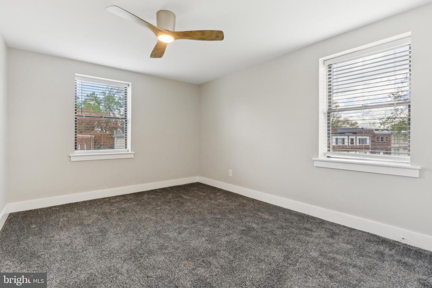 212 OAKWOOD ST SE #218, WASHINGTON, District Of Columbia 20032, 1 Bedroom Bedrooms, ,1 BathroomBathrooms,Residential,For sale,212 OAKWOOD ST SE #218,DCDC2196526 MLS # DCDC2196526