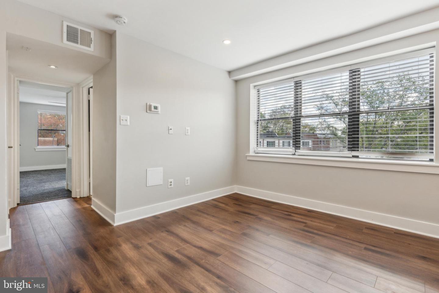 212 OAKWOOD ST SE #218, WASHINGTON, District Of Columbia 20032, 1 Bedroom Bedrooms, ,1 BathroomBathrooms,Residential,For sale,212 OAKWOOD ST SE #218,DCDC2196526 MLS # DCDC2196526