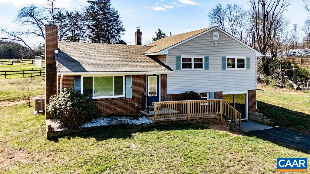492 AVON RD, AFTON, Virginia 22920, 3 Bedrooms Bedrooms, ,2 BathroomsBathrooms,Residential,492 AVON RD,662361 MLS # 662361
