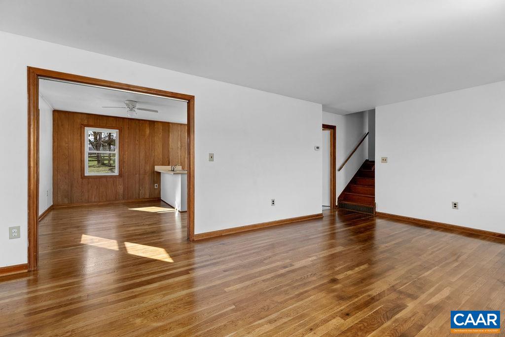492 AVON RD, AFTON, Virginia 22920, 3 Bedrooms Bedrooms, ,2 BathroomsBathrooms,Residential,492 AVON RD,662361 MLS # 662361