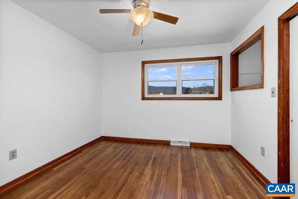 492 AVON RD, AFTON, Virginia 22920, 3 Bedrooms Bedrooms, ,2 BathroomsBathrooms,Residential,492 AVON RD,662361 MLS # 662361