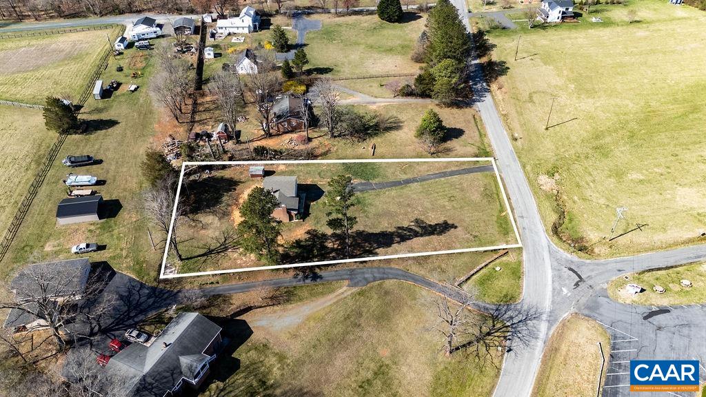 492 AVON RD, AFTON, Virginia 22920, 3 Bedrooms Bedrooms, ,2 BathroomsBathrooms,Residential,492 AVON RD,662361 MLS # 662361