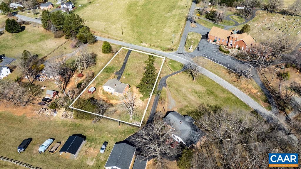492 AVON RD, AFTON, Virginia 22920, 3 Bedrooms Bedrooms, ,2 BathroomsBathrooms,Residential,492 AVON RD,662361 MLS # 662361