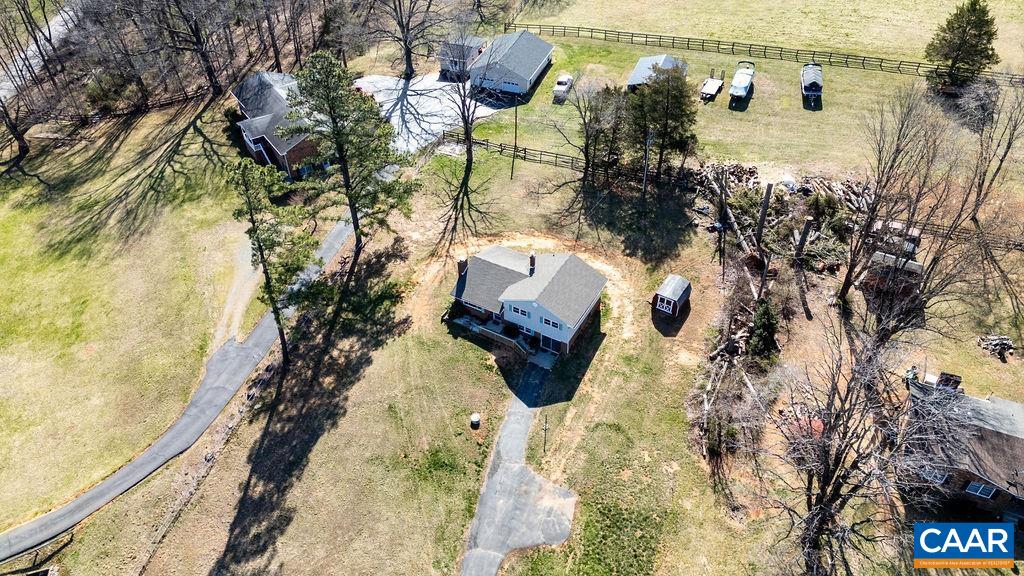 492 AVON RD, AFTON, Virginia 22920, 3 Bedrooms Bedrooms, ,2 BathroomsBathrooms,Residential,492 AVON RD,662361 MLS # 662361