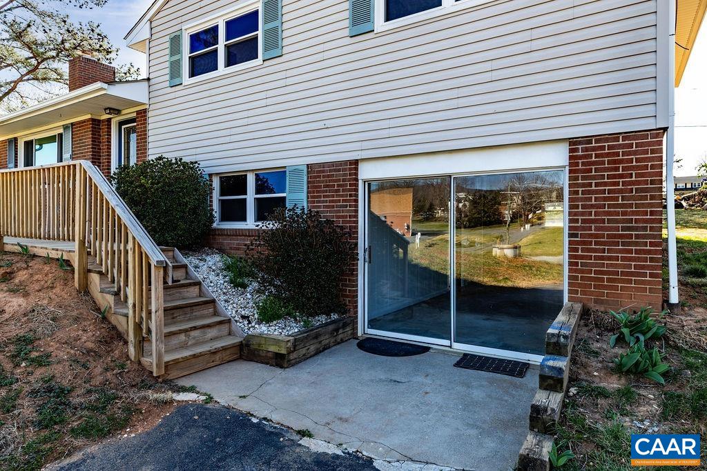 492 AVON RD, AFTON, Virginia 22920, 3 Bedrooms Bedrooms, ,2 BathroomsBathrooms,Residential,492 AVON RD,662361 MLS # 662361