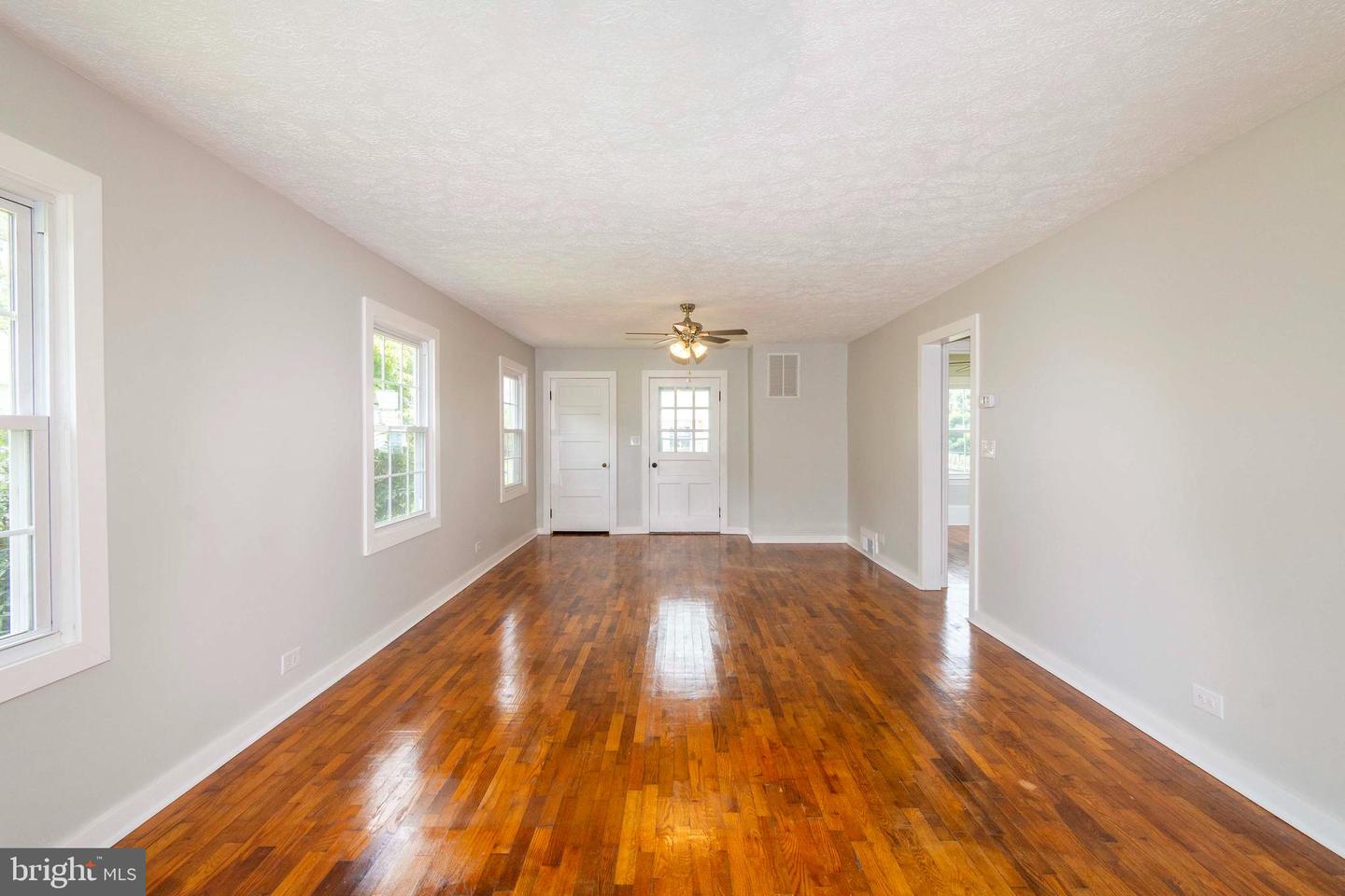 312 JEFFERSON ST, ORANGE, Virginia 22960, 3 Bedrooms Bedrooms, ,2 BathroomsBathrooms,Residential,For sale,312 JEFFERSON ST,VAOR2010032 MLS # VAOR2010032