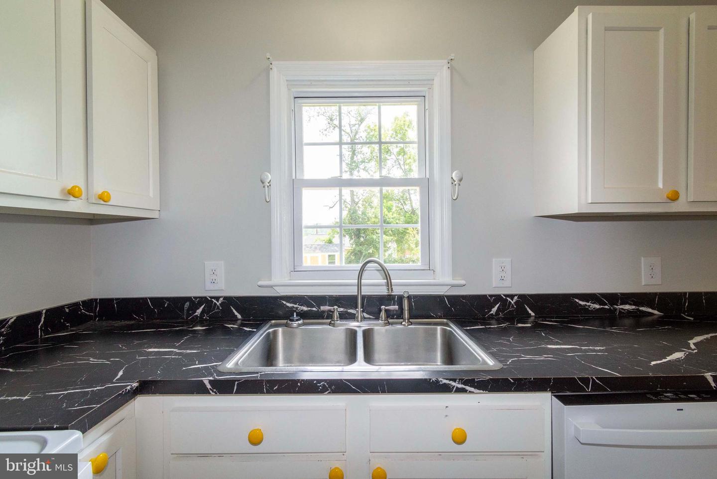 312 JEFFERSON ST, ORANGE, Virginia 22960, 3 Bedrooms Bedrooms, ,2 BathroomsBathrooms,Residential,For sale,312 JEFFERSON ST,VAOR2010032 MLS # VAOR2010032