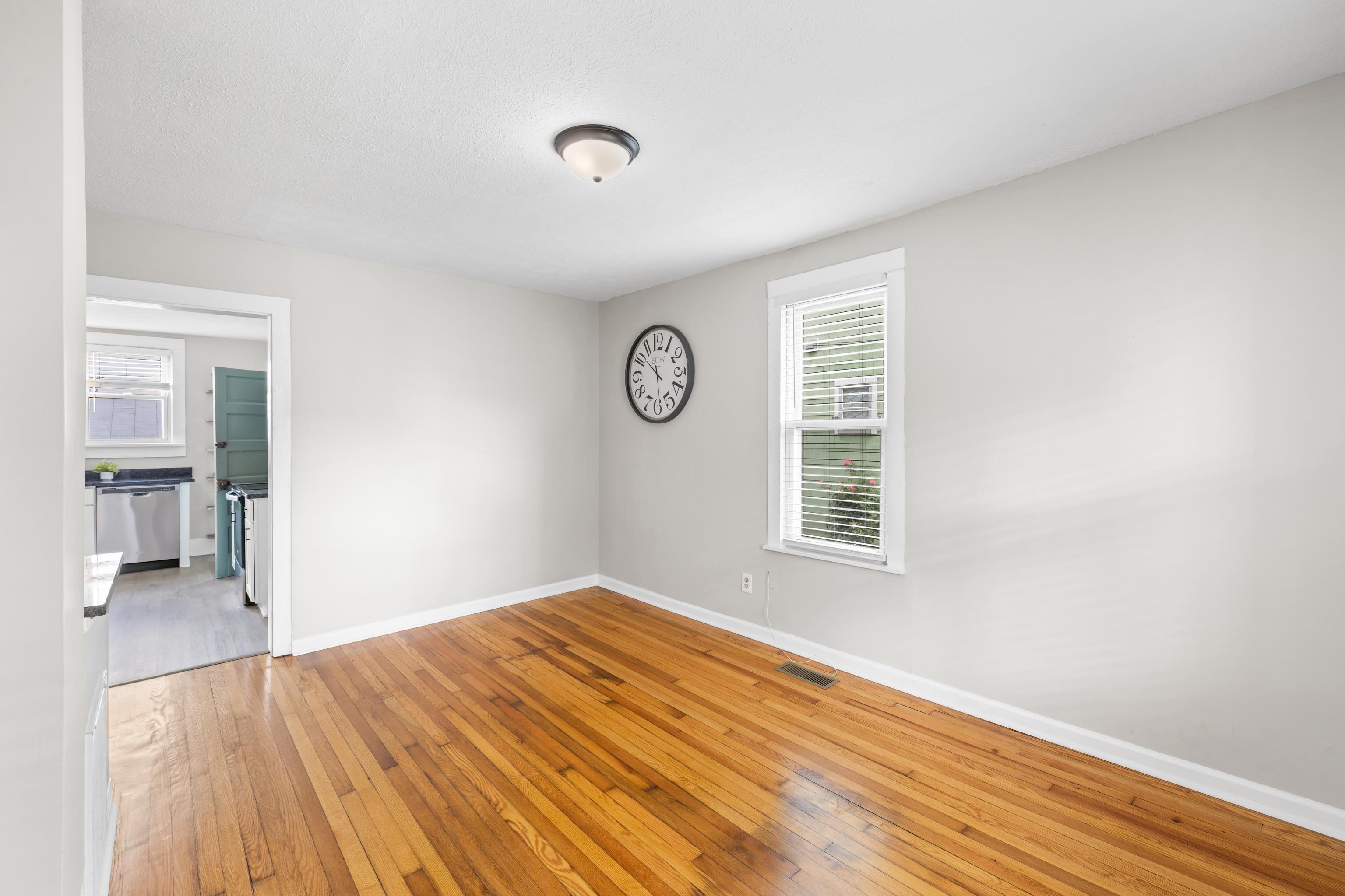 315 BROAD ST, HARRISONBURG, Virginia 22802, 3 Bedrooms Bedrooms, ,2 BathroomsBathrooms,Residential,315 BROAD ST,667791 MLS # 667791