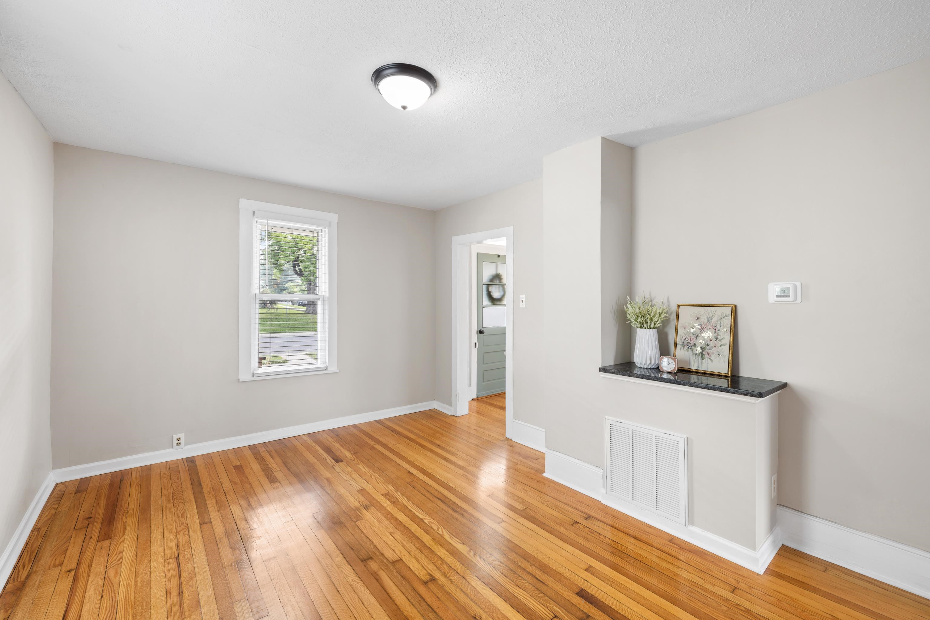 315 BROAD ST, HARRISONBURG, Virginia 22802, 3 Bedrooms Bedrooms, ,2 BathroomsBathrooms,Residential,315 BROAD ST,667791 MLS # 667791