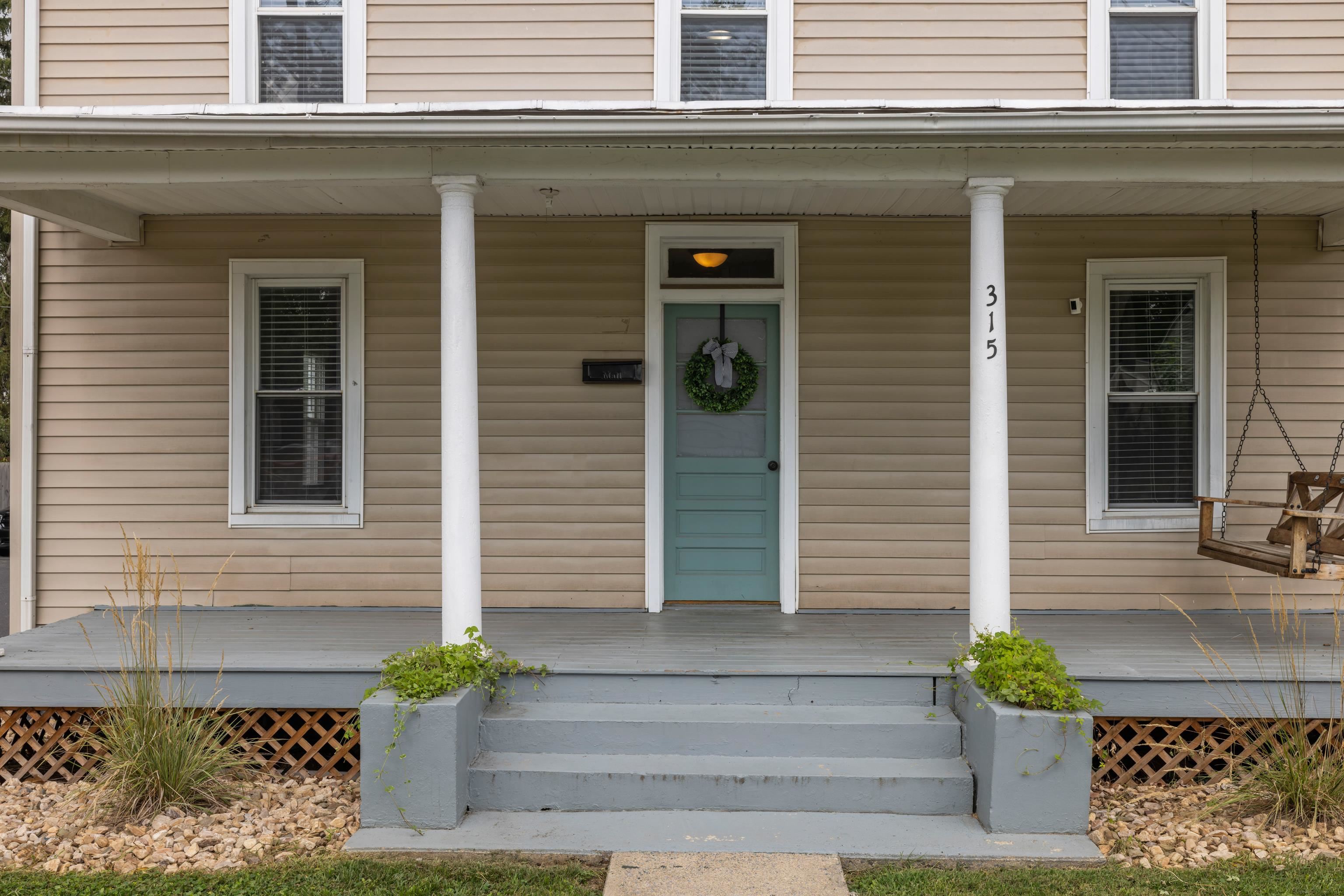 315 BROAD ST, HARRISONBURG, Virginia 22802, 3 Bedrooms Bedrooms, ,2 BathroomsBathrooms,Residential,315 BROAD ST,667791 MLS # 667791