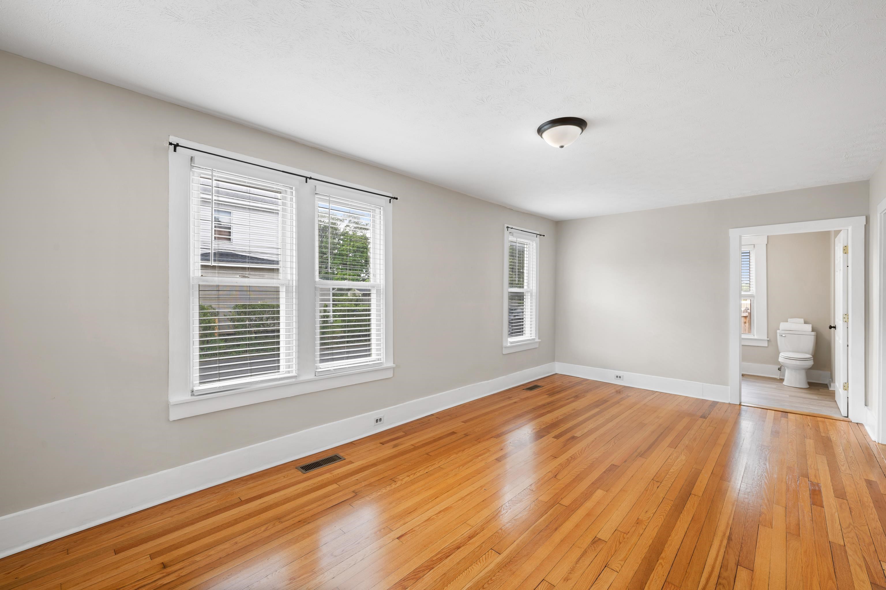315 BROAD ST, HARRISONBURG, Virginia 22802, 3 Bedrooms Bedrooms, ,2 BathroomsBathrooms,Residential,315 BROAD ST,667791 MLS # 667791