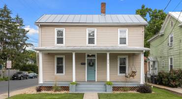 315 BROAD ST, HARRISONBURG, Virginia 22802, 3 Bedrooms Bedrooms, ,2 BathroomsBathrooms,Residential,315 BROAD ST,667791 MLS # 667791