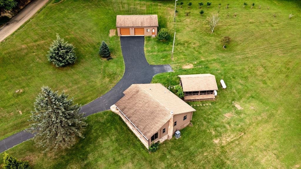 1139 DECATUR RD, FAIRFIELD, Virginia 24435, 2 Bedrooms Bedrooms, ,1 BathroomBathrooms,Residential,1139 DECATUR RD,667804 MLS # 667804