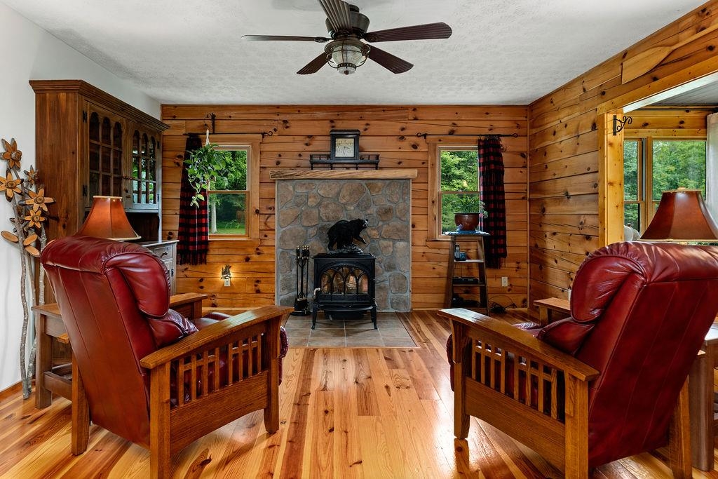 1139 DECATUR RD, FAIRFIELD, Virginia 24435, 2 Bedrooms Bedrooms, ,1 BathroomBathrooms,Residential,1139 DECATUR RD,667804 MLS # 667804