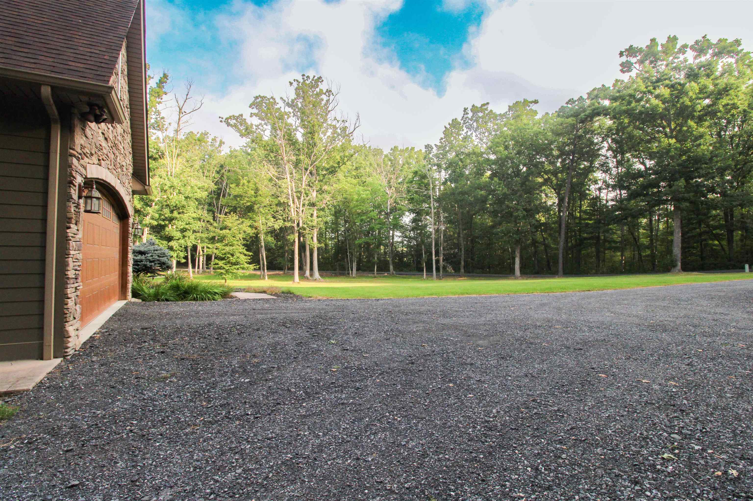 176 WOODLAND PL, LYNDHURST, Virginia 22952, 4 Bedrooms Bedrooms, ,2 BathroomsBathrooms,Residential,176 WOODLAND PL,667812 MLS # 667812