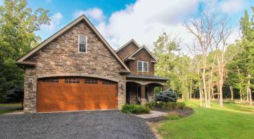176 WOODLAND PL, LYNDHURST, Virginia 22952, 4 Bedrooms Bedrooms, ,2 BathroomsBathrooms,Residential,176 WOODLAND PL,667812 MLS # 667812