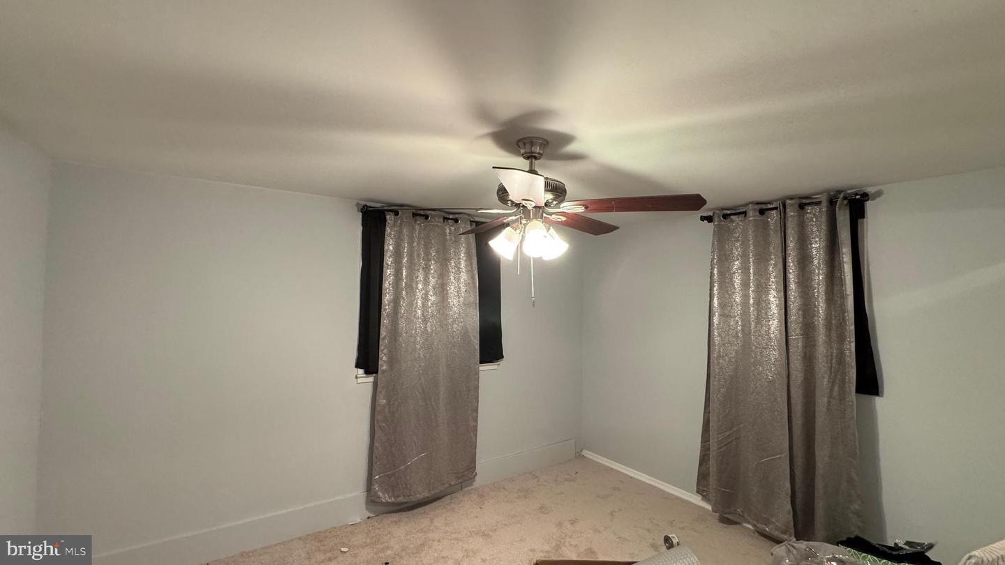 13612 KERRYDALE RD, WOODBRIDGE, Virginia 22193, 5 Bedrooms Bedrooms, ,3 BathroomsBathrooms,Residential,For sale,13612 KERRYDALE RD,VAPW2098802 MLS # VAPW2098802