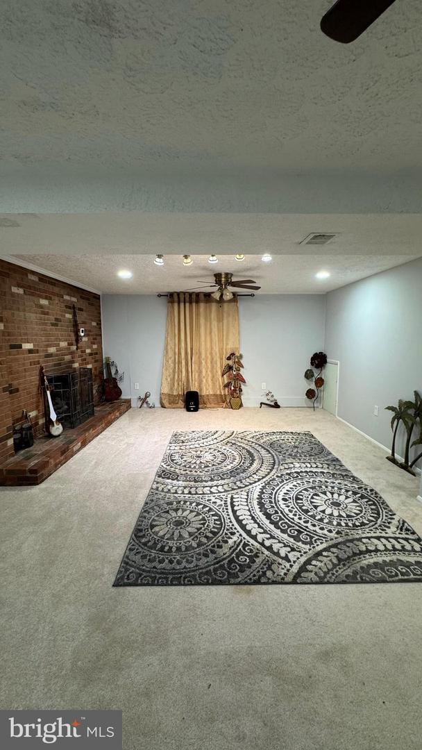 13612 KERRYDALE RD, WOODBRIDGE, Virginia 22193, 5 Bedrooms Bedrooms, ,3 BathroomsBathrooms,Residential,For sale,13612 KERRYDALE RD,VAPW2098802 MLS # VAPW2098802