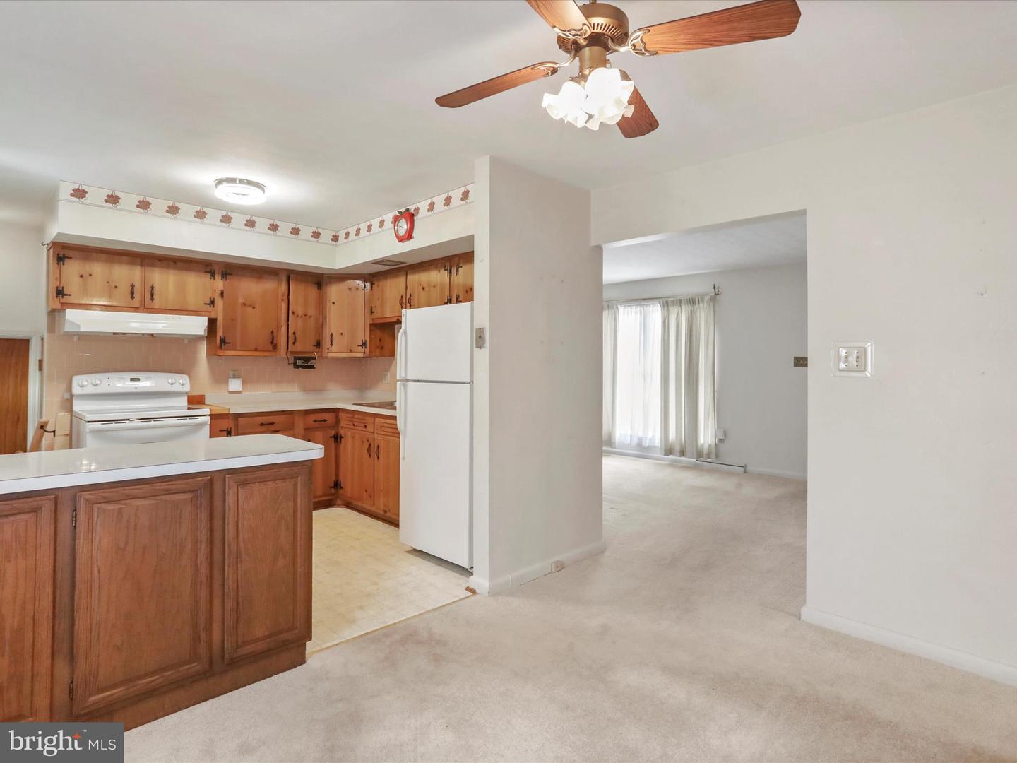 5996 VALLEY PIKE, STEPHENS CITY, Virginia 22655, 3 Bedrooms Bedrooms, ,1 BathroomBathrooms,Residential,For sale,5996 VALLEY PIKE,VAFV2035356 MLS # VAFV2035356