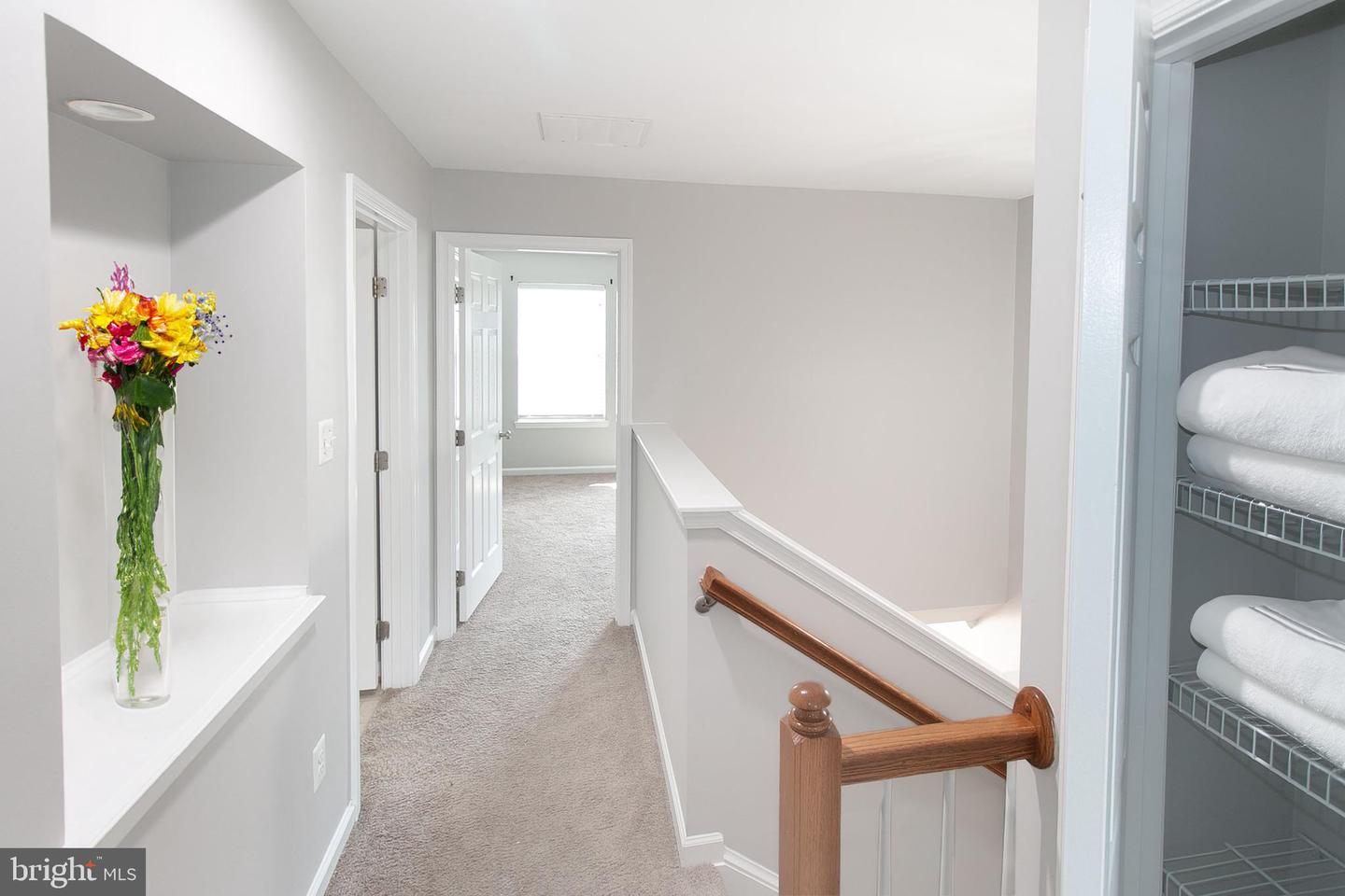 41753 CYNTHIA TER, ALDIE, Virginia 20105, 3 Bedrooms Bedrooms, ,2 BathroomsBathrooms,Residential,For sale,41753 CYNTHIA TER,VALO2102878 MLS # VALO2102878