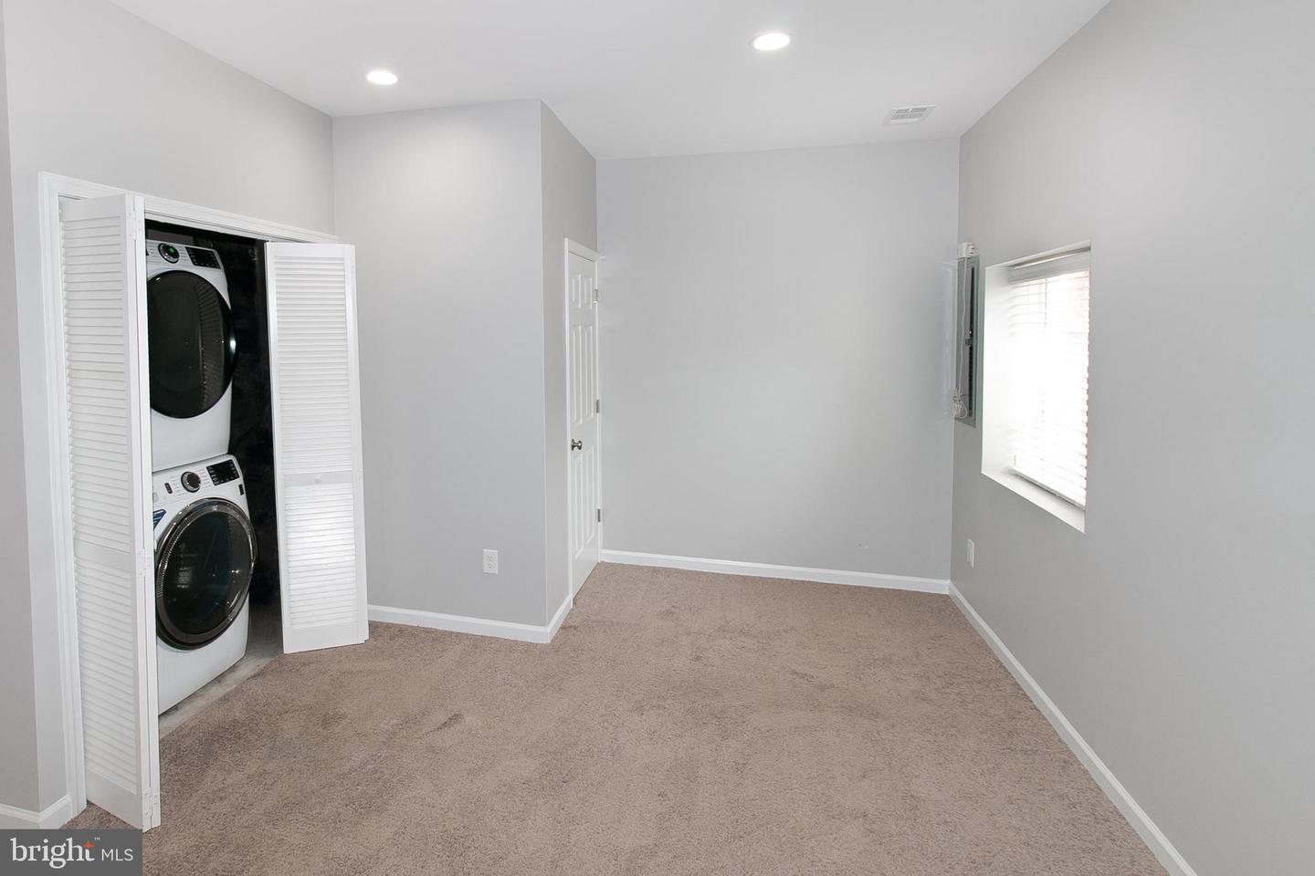 41753 CYNTHIA TER, ALDIE, Virginia 20105, 3 Bedrooms Bedrooms, ,2 BathroomsBathrooms,Residential,For sale,41753 CYNTHIA TER,VALO2102878 MLS # VALO2102878