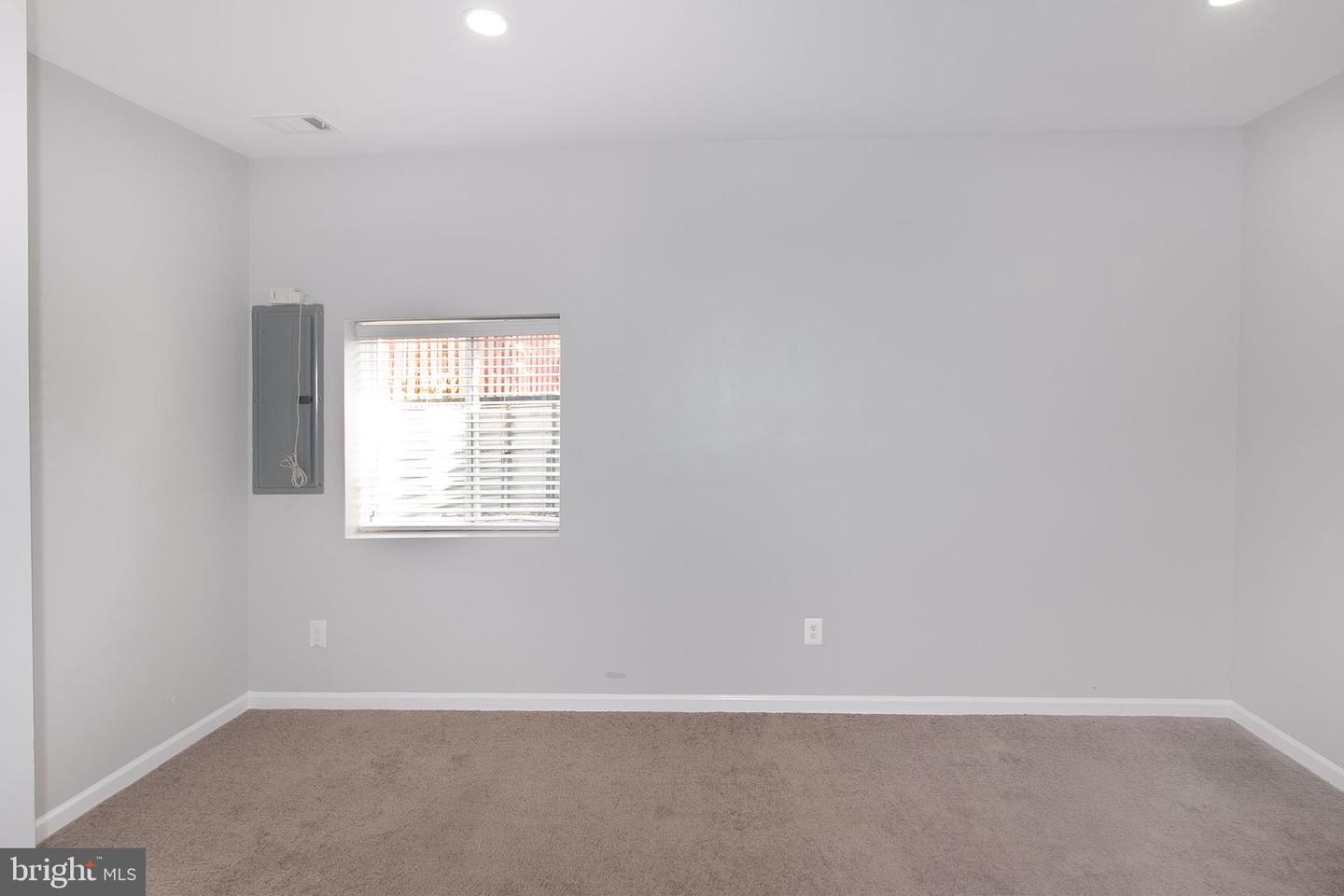 41753 CYNTHIA TER, ALDIE, Virginia 20105, 3 Bedrooms Bedrooms, ,2 BathroomsBathrooms,Residential,For sale,41753 CYNTHIA TER,VALO2102878 MLS # VALO2102878
