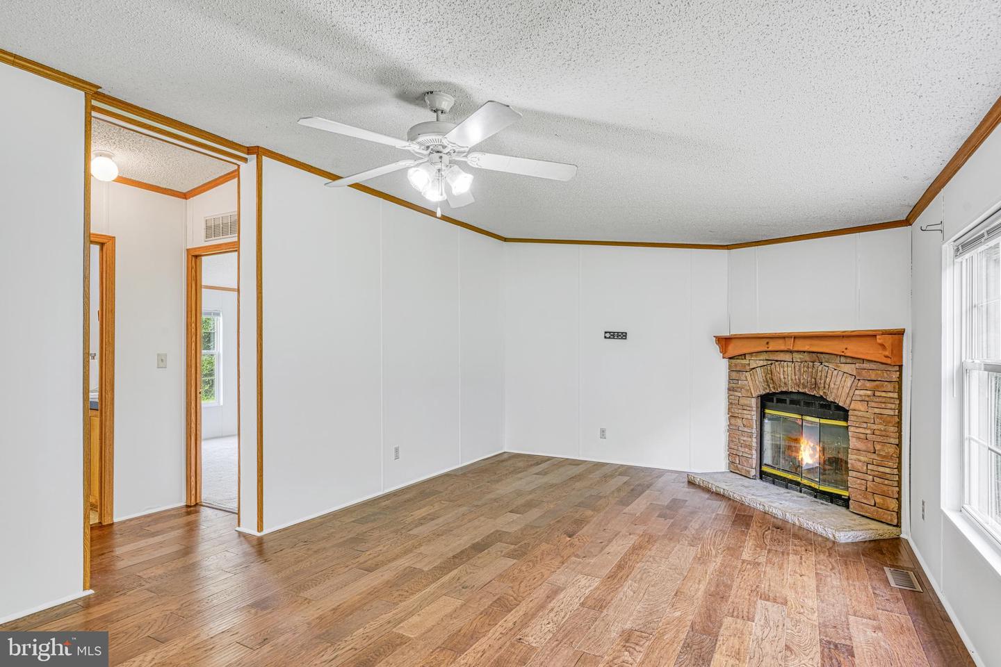 5290 W OLD MOUNTAIN RD, LOUISA, Virginia 23093, 3 Bedrooms Bedrooms, ,2 BathroomsBathrooms,Residential,For sale,5290 W OLD MOUNTAIN RD,VALA2008332 MLS # VALA2008332