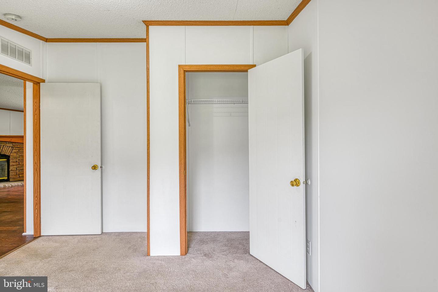 5290 W OLD MOUNTAIN RD, LOUISA, Virginia 23093, 3 Bedrooms Bedrooms, ,2 BathroomsBathrooms,Residential,For sale,5290 W OLD MOUNTAIN RD,VALA2008332 MLS # VALA2008332