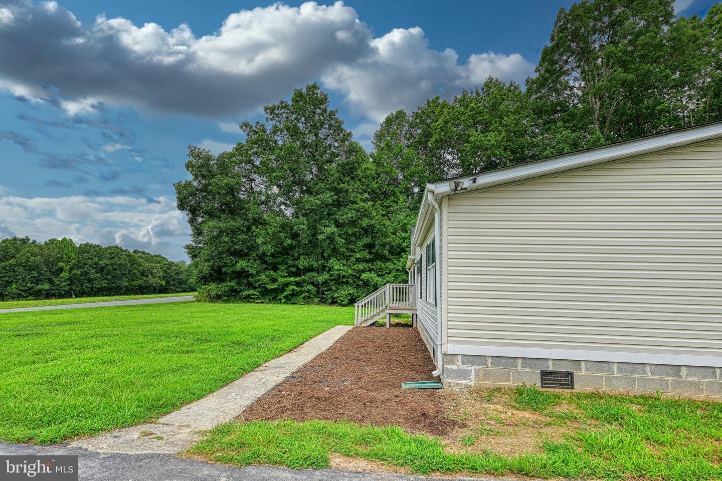 5290 W OLD MOUNTAIN RD, LOUISA, Virginia 23093, 3 Bedrooms Bedrooms, ,2 BathroomsBathrooms,Residential,For sale,5290 W OLD MOUNTAIN RD,VALA2008332 MLS # VALA2008332